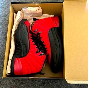 Jordan 12 reverse flu games size 9 never worn